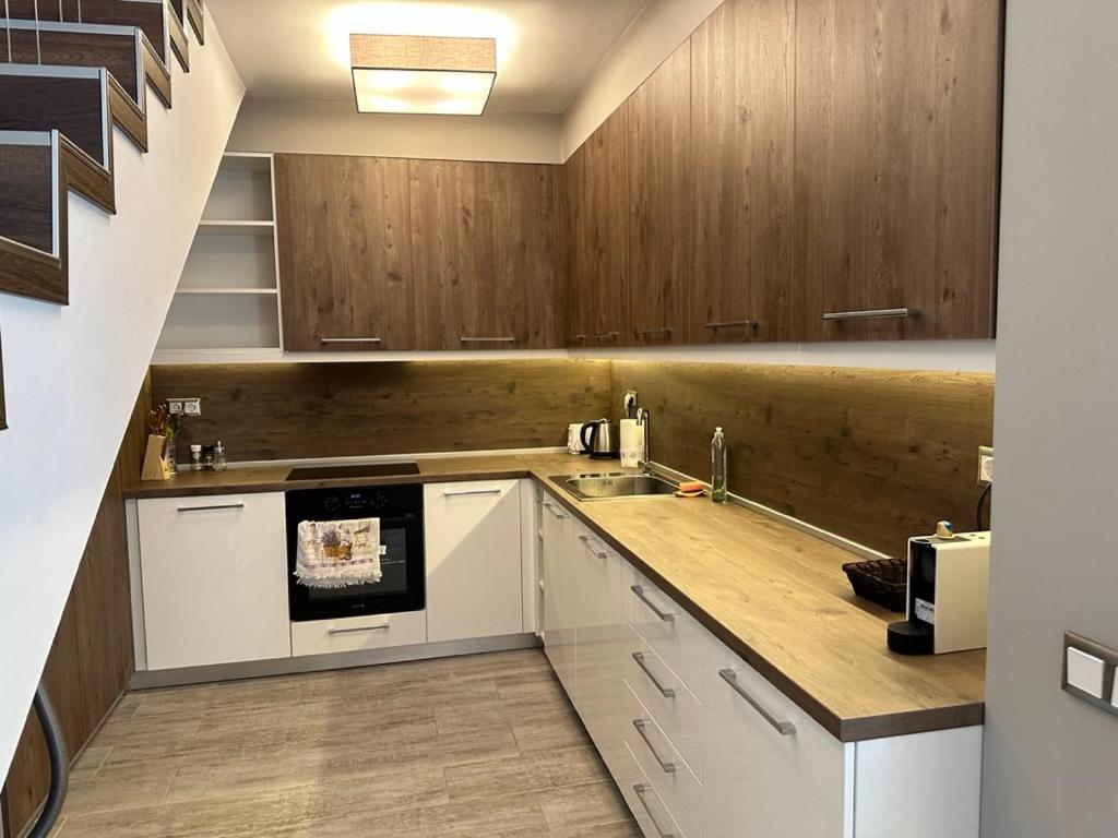 Eden Luxury Apartment *